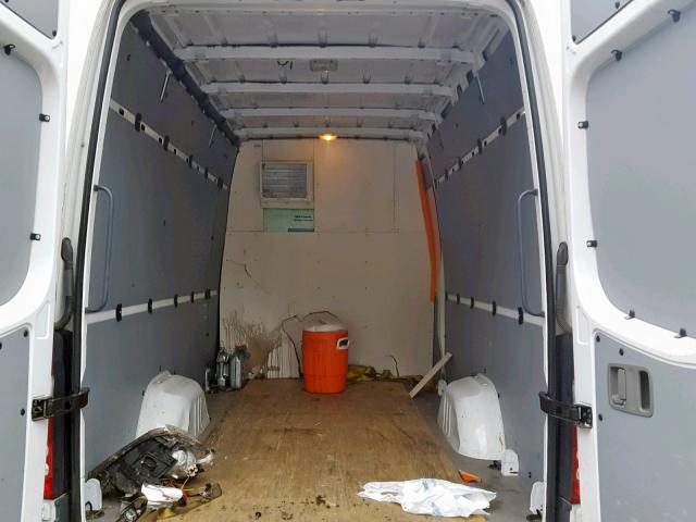 WD3PE8CB0C5686389 - 2012 MERCEDES-BENZ SPRINTER 2 WHITE photo 6