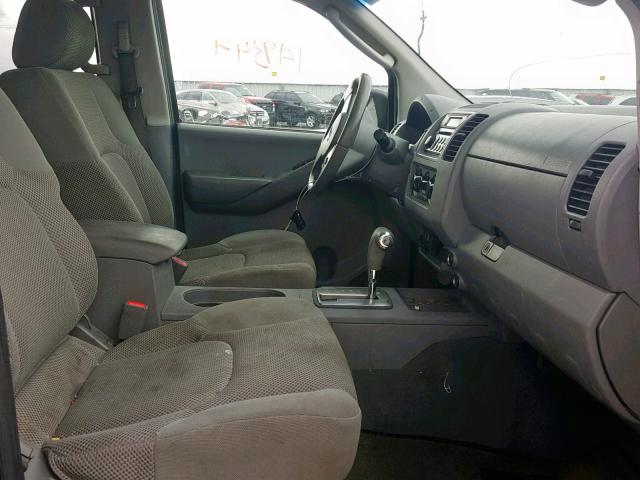 1N6AD07W17C463970 - 2007 NISSAN FRONTIER C GRAY photo 5