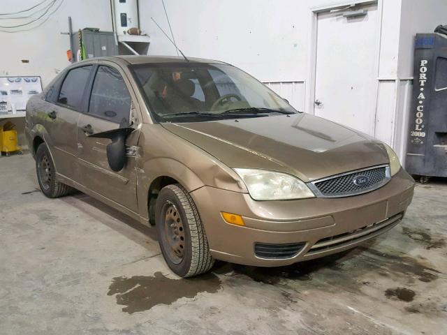 1FAFP34N05W214753 - 2005 FORD FOCUS ZX4 GOLD photo 1