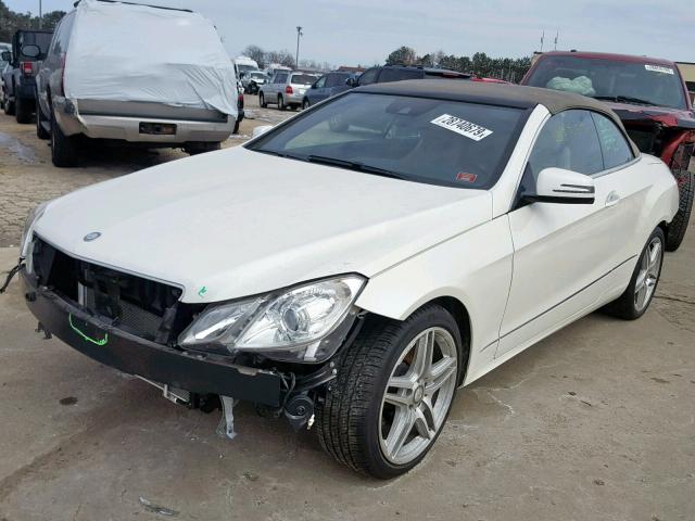 WDDKK5KF6DF219846 - 2013 MERCEDES-BENZ E 350 WHITE photo 2