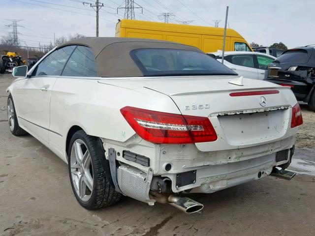 WDDKK5KF6DF219846 - 2013 MERCEDES-BENZ E 350 WHITE photo 3