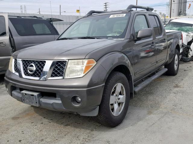 1N6AD09W47C465144 - 2007 NISSAN FRONTIER C CHARCOAL photo 2