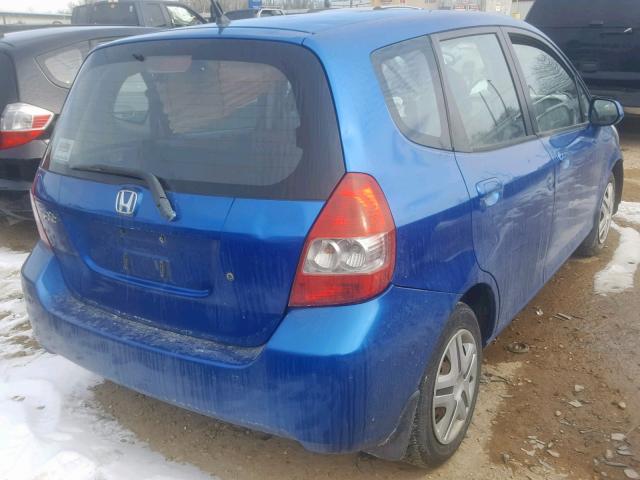 JHMGD384X7S044838 - 2007 HONDA FIT BLUE photo 4