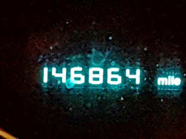 1J8HG48N56C274526 - 2006 JEEP COMMANDER GOLD photo 8