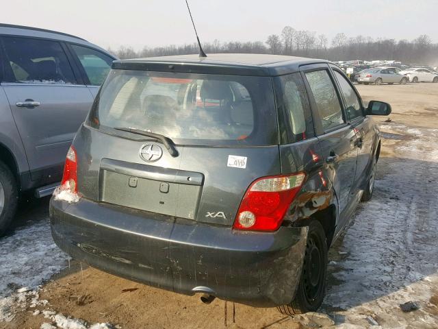 JTKKT624X65006072 - 2006 TOYOTA SCION XA GRAY photo 4