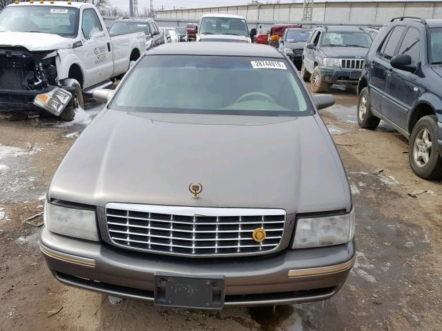 1G6KE54Y8WU770376 - 1998 CADILLAC DEVILLE DE GOLD photo 9