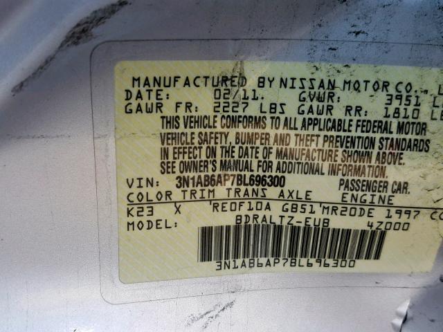 3N1AB6AP7BL696300 - 2011 NISSAN SENTRA 2.0 SILVER photo 10