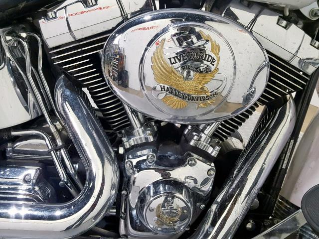 1HD1BWB115Y020174 - 2005 HARLEY-DAVIDSON FLSTCI WHITE photo 12