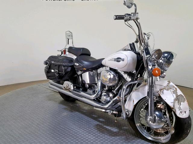 1HD1BWB115Y020174 - 2005 HARLEY-DAVIDSON FLSTCI WHITE photo 2