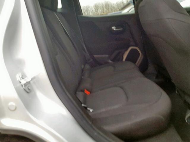 ZACCJBAB6HPG26096 - 2017 JEEP RENEGADE S 银色 照片 6