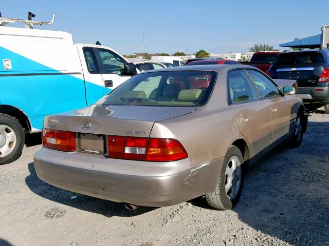 JT8BF22G1V0068245 - 1997 LEXUS ES 300 GOLD photo 4