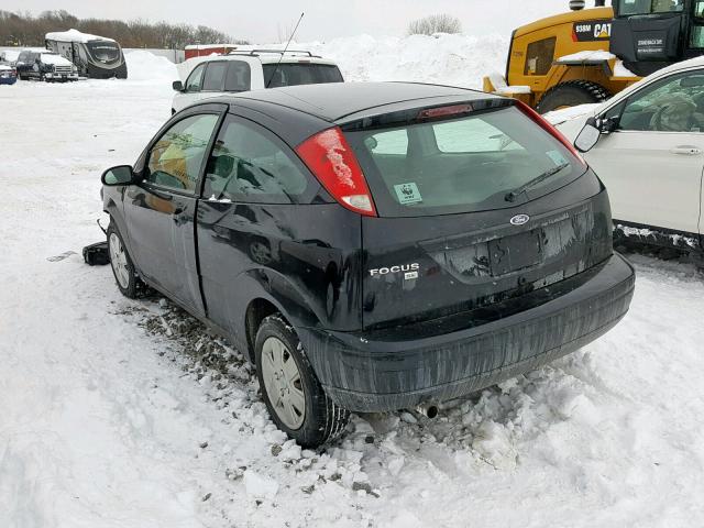 1FAHP31N07W218110 - 2007 FORD FOCUS ZX3 BLACK photo 3