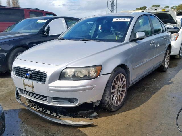 YV1MS390452080716 - 2005 VOLVO S40 2.4I SILVER photo 2