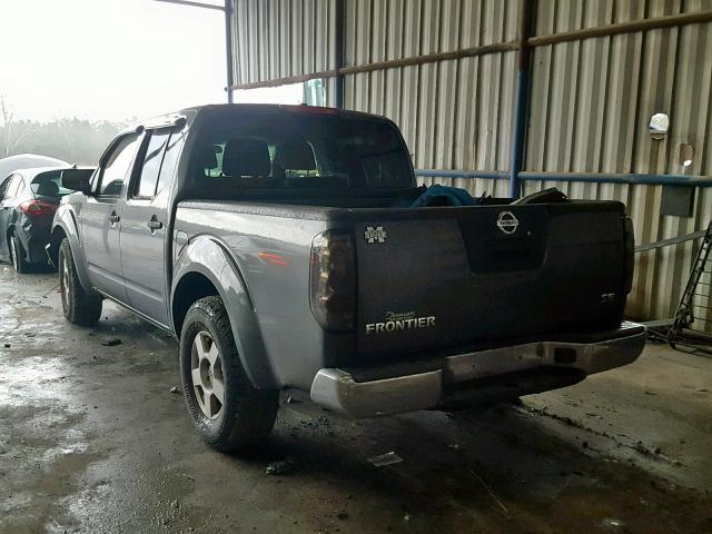 1N6AD07U16C415401 - 2006 NISSAN FRONTIER C GRAY photo 3