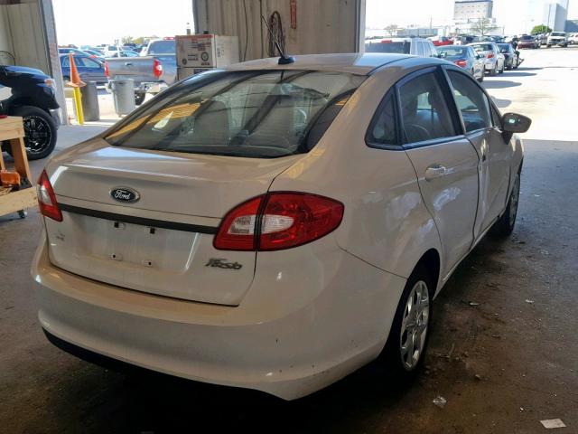 3FADP4AJ3DM114045 - 2013 FORD FIESTA S WHITE photo 4