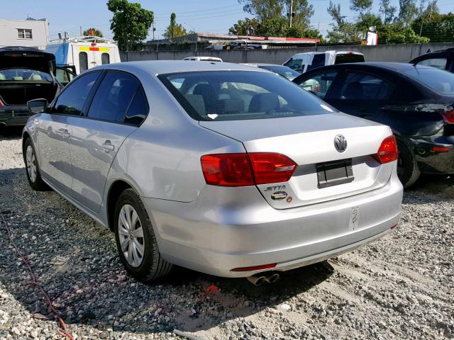 3VW2K7AJ0DM308482 - 2013 VOLKSWAGEN JETTA BASE Մոխրագույն լուսանկար 3