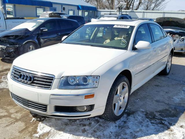 WAUML44E94N021098 - 2004 AUDI A8 L QUATT WHITE photo 2