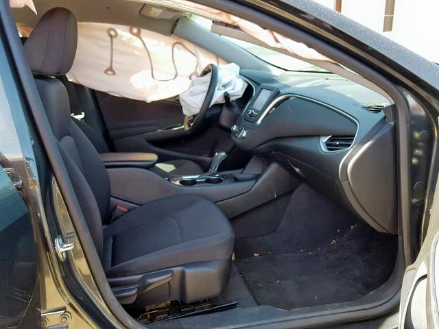 1G1ZB5ST8JF113675 - 2018 CHEVROLET MALIBU LS ნაცრისფერი ფოტო 5