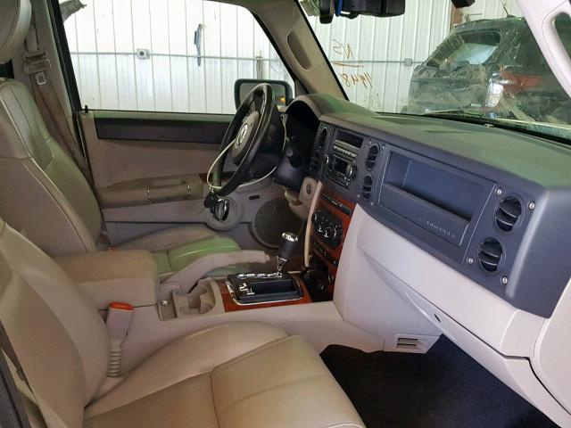 1J8HG58P27C654948 - 2007 JEEP COMMANDER WHITE photo 5