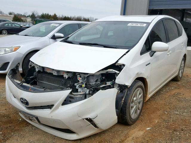 JTDZN3EU2C3050102 - 2012 TOYOTA PRIUS V WHITE photo 2