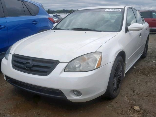 1N4BL11D62C215140 - 2002 NISSAN ALTIMA SE WHITE photo 2