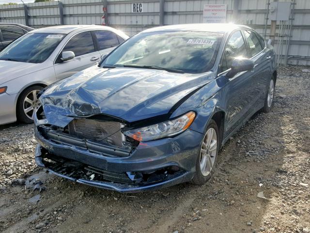 3FA6P0LU7JR116923 - 2018 FORD FUSION SE BLUE photo 2