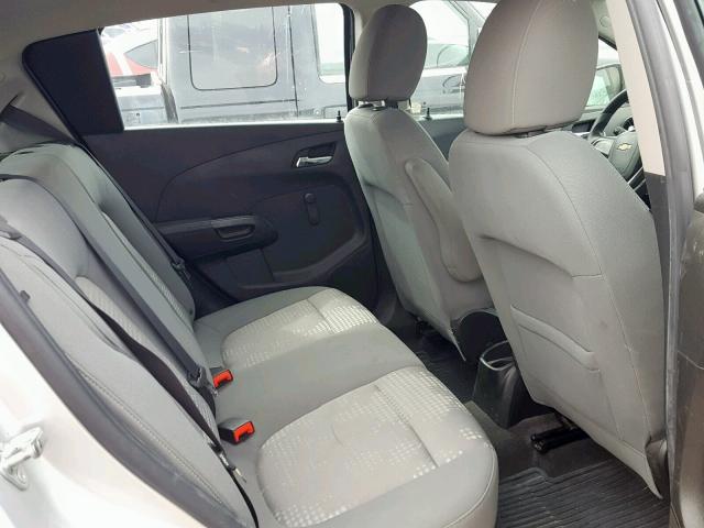 1G1JA6SH6D4155666 - 2013 CHEVROLET SONIC LS SILVER photo 6