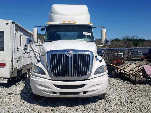 2HSCUAPR19C104442 - 2009 INTERNATIONAL PROSTAR PR WHITE photo 9