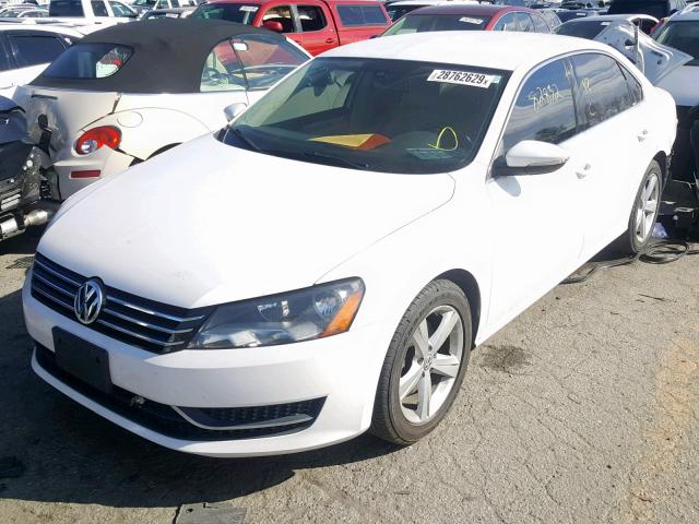 1VWBP7A38CC071663 - 2012 VOLKSWAGEN PASSAT SE WHITE photo 2