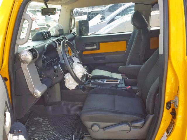 JTEBU11F88K051389 - 2008 TOYOTA FJ CRUISER YELLOW photo 5