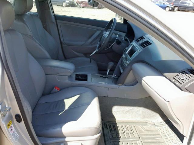 4T1BB46K98U056909 - 2008 TOYOTA CAMRY HYBR SILVER photo 5