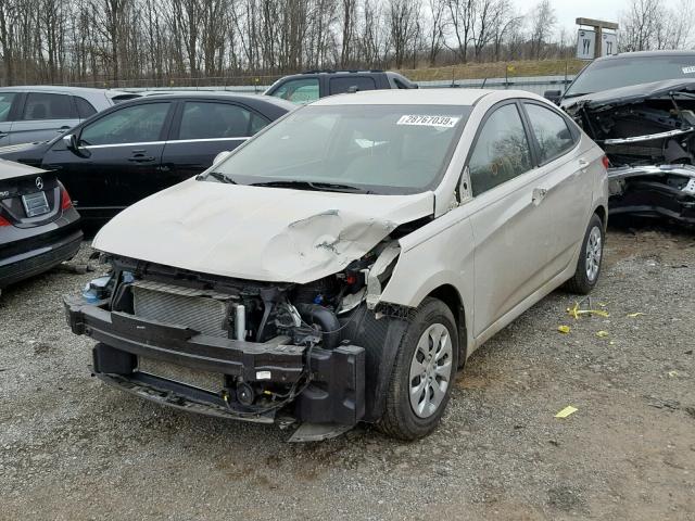 KMHCT4AE2GU162572 - 2016 HYUNDAI ACCENT SE WHITE photo 2