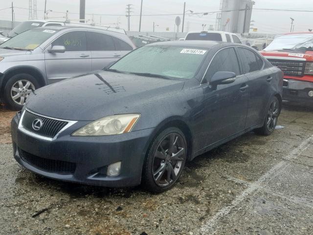 JTHBE262792016825 - 2009 LEXUS IS 350 GRAY photo 2