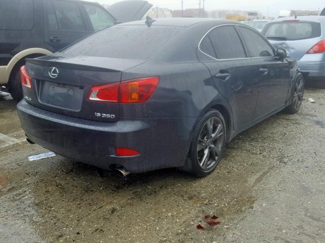 JTHBE262792016825 - 2009 LEXUS IS 350 GRAY photo 4