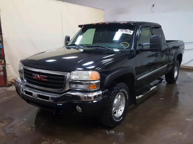 1GTEK19TX3E119894 - 2003 GMC NEW SIERRA BLACK photo 2