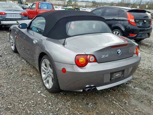 4USBT53413LT22901 - 2003 BMW Z4 3.0 SILVER photo 3