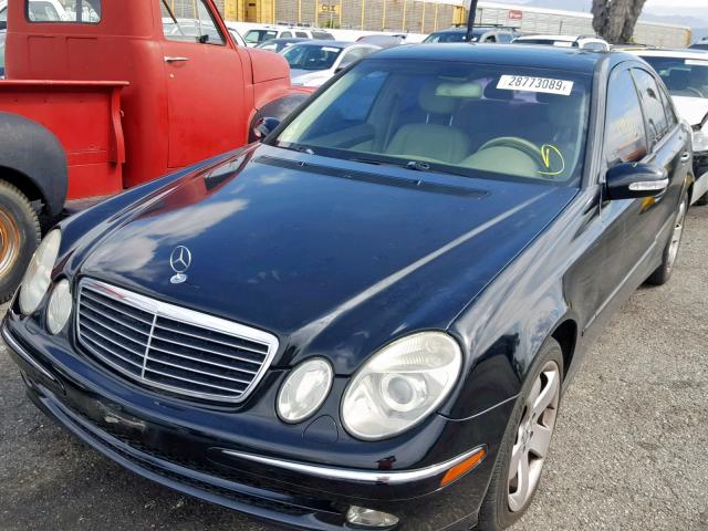 WDBUF65J04A497408 - 2004 MERCEDES-BENZ E 320 BLACK photo 2