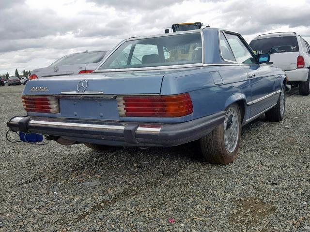 WDBBA45D9FA031533 - 1985 MERCEDES-BENZ 380 SL BLUE photo 4