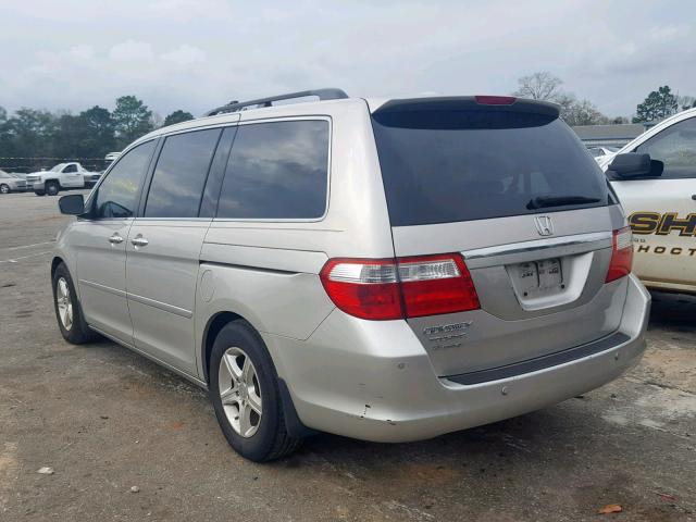 5FNRL38846B000040 - 2006 HONDA ODYSSEY TO SILVER photo 3