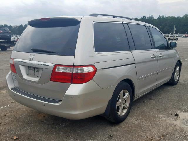 5FNRL38846B000040 - 2006 HONDA ODYSSEY TO SILVER photo 4