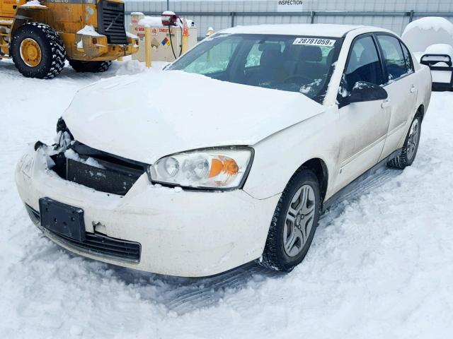 1G1ZS58N28F106479 - 2008 CHEVROLET MALIBU LS WHITE photo 2