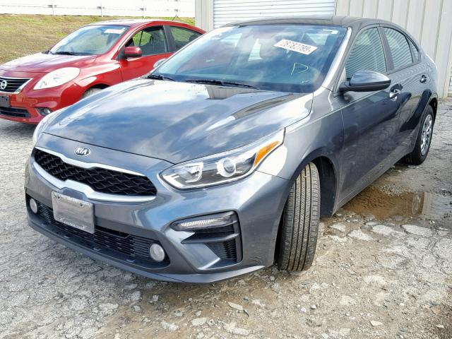 3KPF24AD6KE027338 - 2019 KIA FORTE FE GRAY photo 2