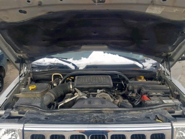1J8HG58P77C520677 - 2007 JEEP COMMANDER SILVER photo 7