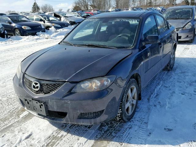 JM1BK12F561542112 - 2006 MAZDA 3 I BLACK photo 2