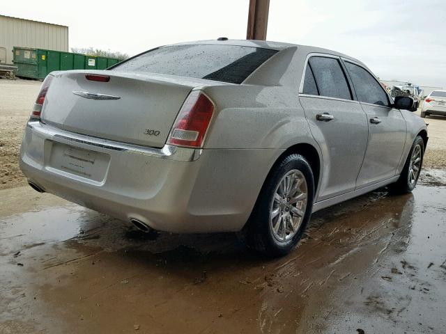 2C3CCACGXCH216610 - 2012 CHRYSLER 300 LIMITE SILVER photo 4