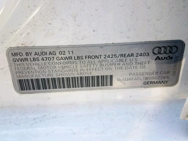 WAUAFAFL1BN042285 - 2011 AUDI A4 PREMIUM WHITE photo 10