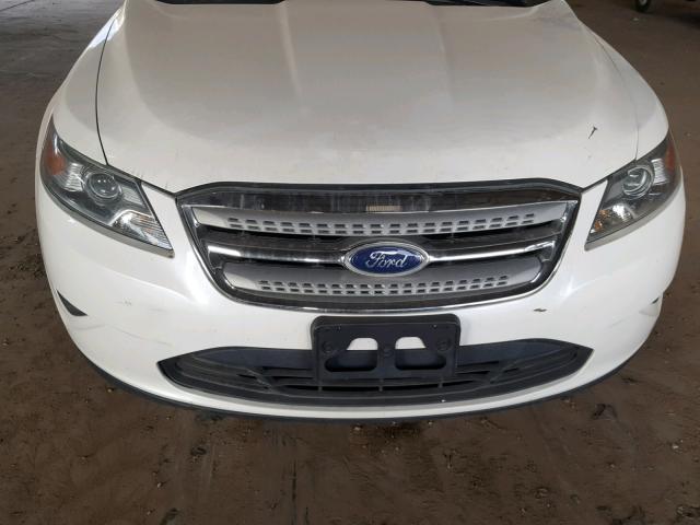 1FAHP2EW8BG172851 - 2011 FORD TAURUS SEL WHITE photo 9