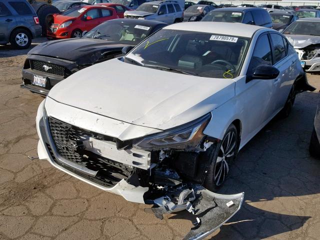 1N4BL4CV8KC116665 - 2019 NISSAN ALTIMA SR WHITE photo 2