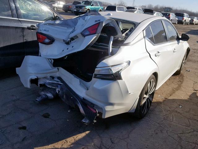 1N4BL4CV8KC116665 - 2019 NISSAN ALTIMA SR WHITE photo 4