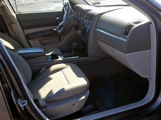 2D4FV47T98H197618 - 2008 DODGE MAGNUM GRAY photo 5